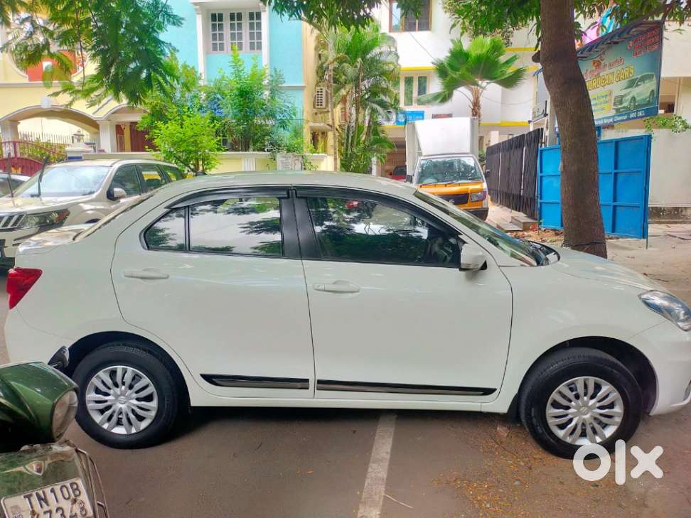 Maruti Suzuki Swift Dzire 1.3 Vxi, 2023, Petrol