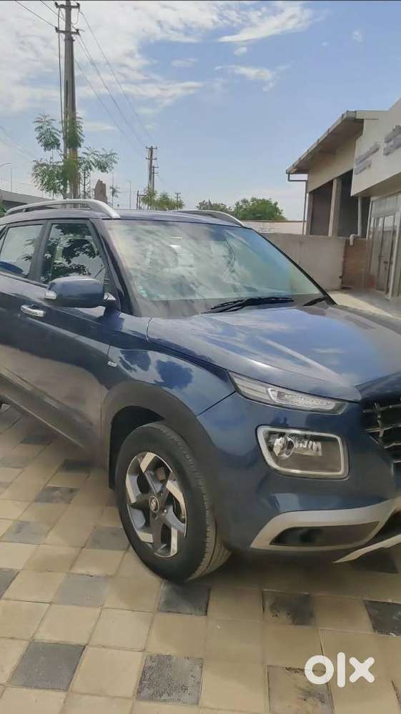 Hyundai Venue, 2021, Petrol