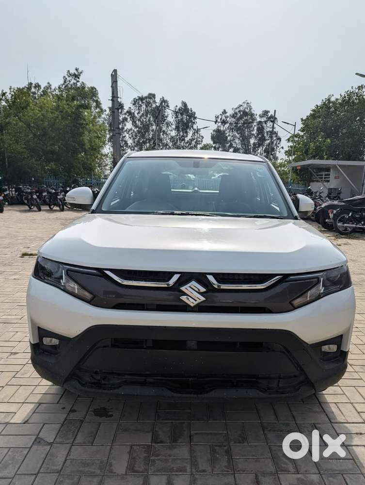 Maruti Suzuki Brezza 1.5 Lxi Cng, 2024, Cng & Hybrids