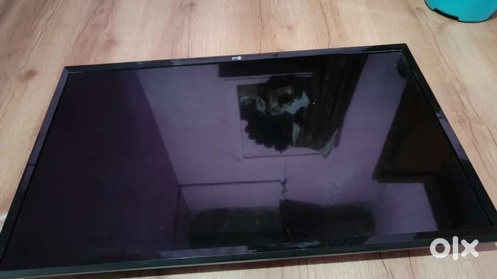 Lg led 32 inch tv 2018 model not android but good condition