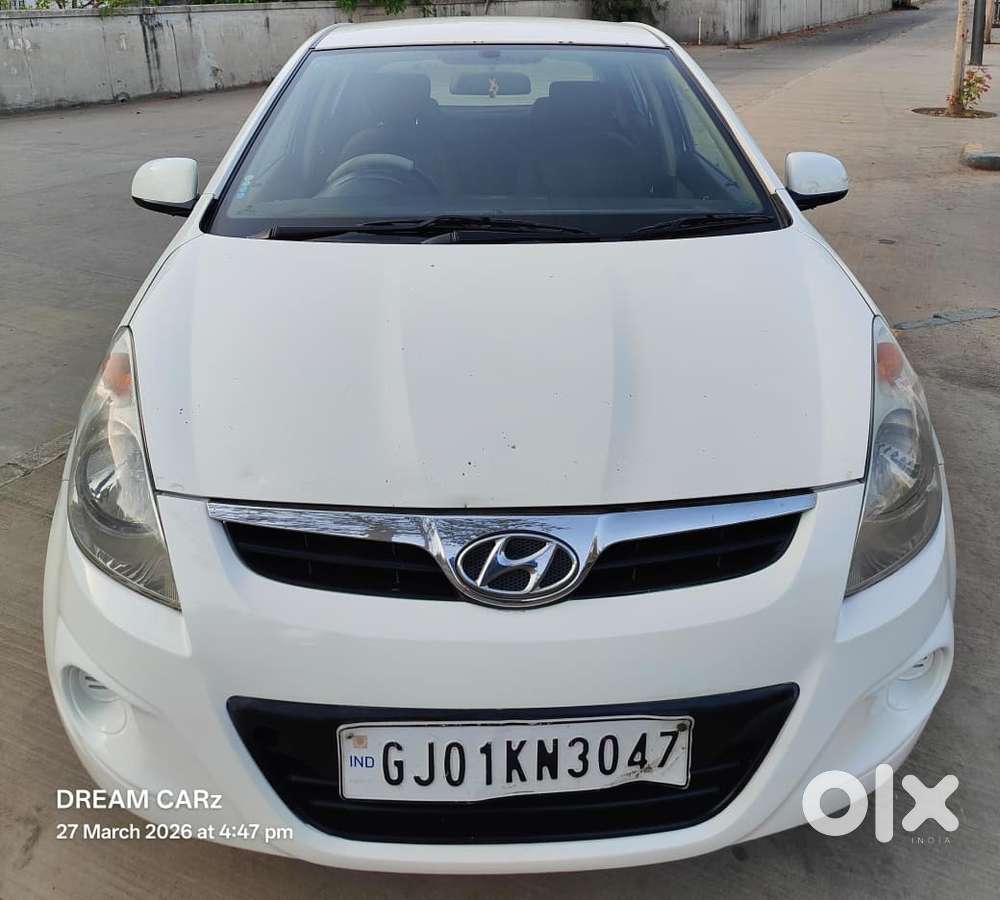 Hyundai I20 2012-2014 Magna Optional 1.2, 2012, Cng & Hybrids
