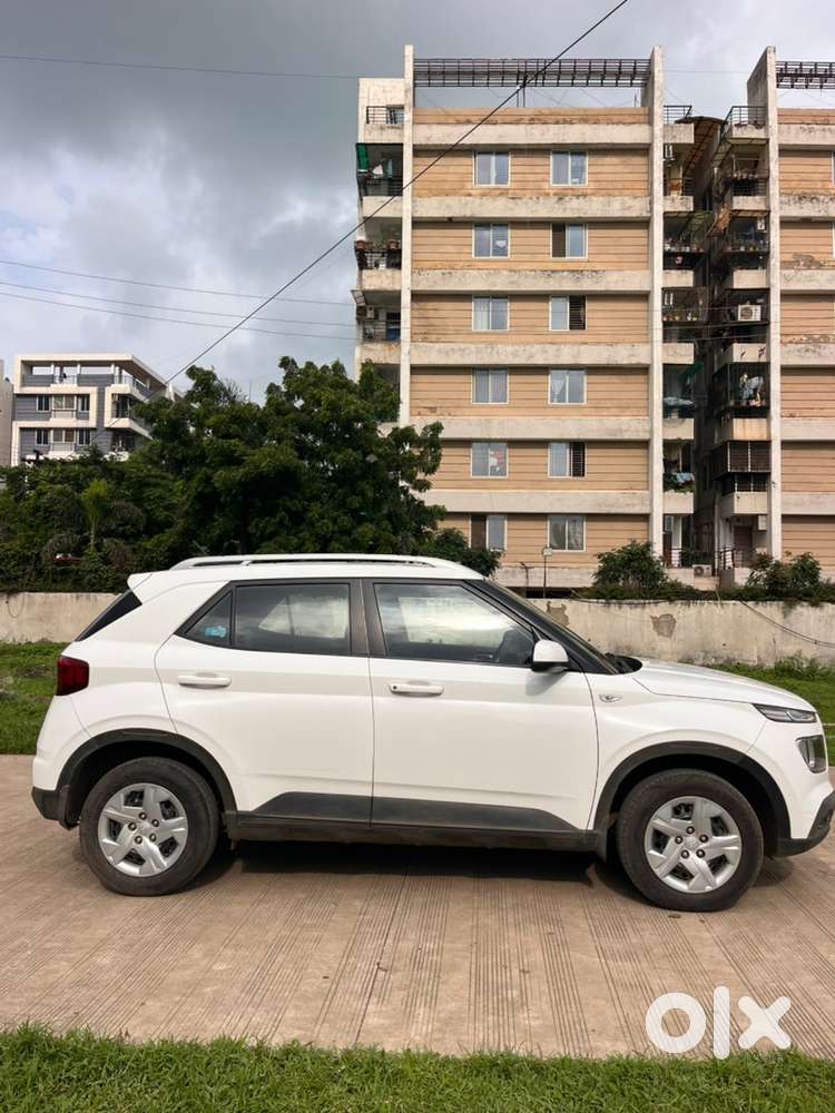 Hyundai Venue Diesel 2021