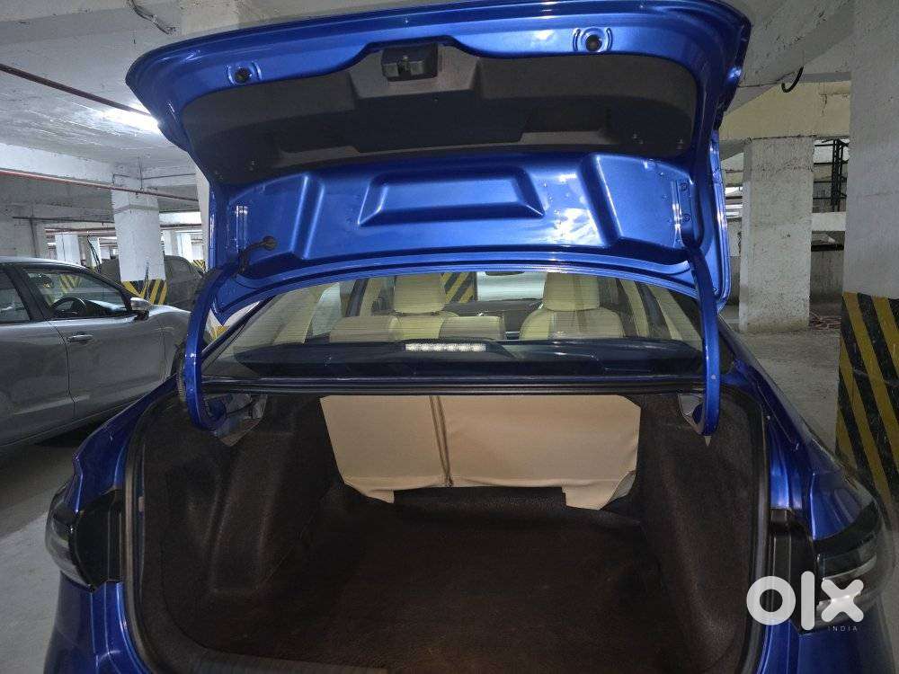 Volkswagen Virtus Gt 1.5 Tsi Dsg, 2023, Petrol