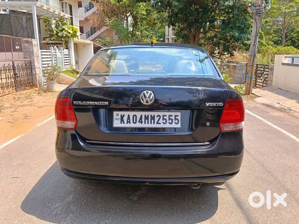 Volkswagen Vento 2010-2013 Petrol Highline, 2013, Petrol