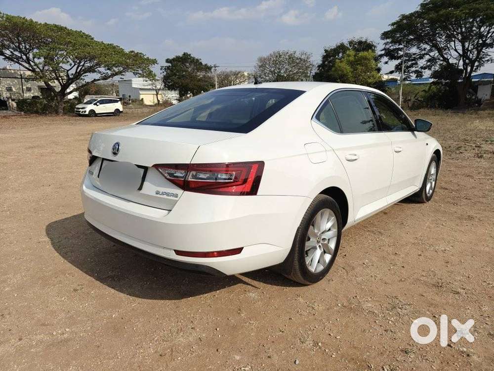 Skoda Superb 2.0 L&k Tsi At, 2016, Petrol