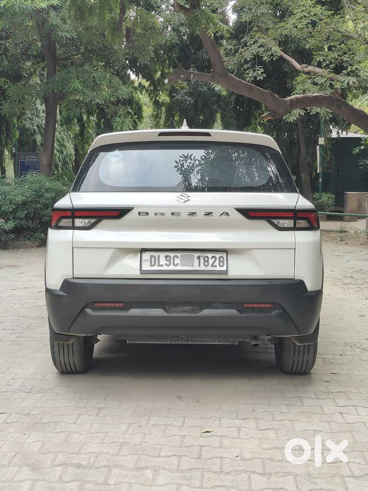 Maruti Suzuki Brezza Lxi S-cng, 2025, Cng & Hybrids