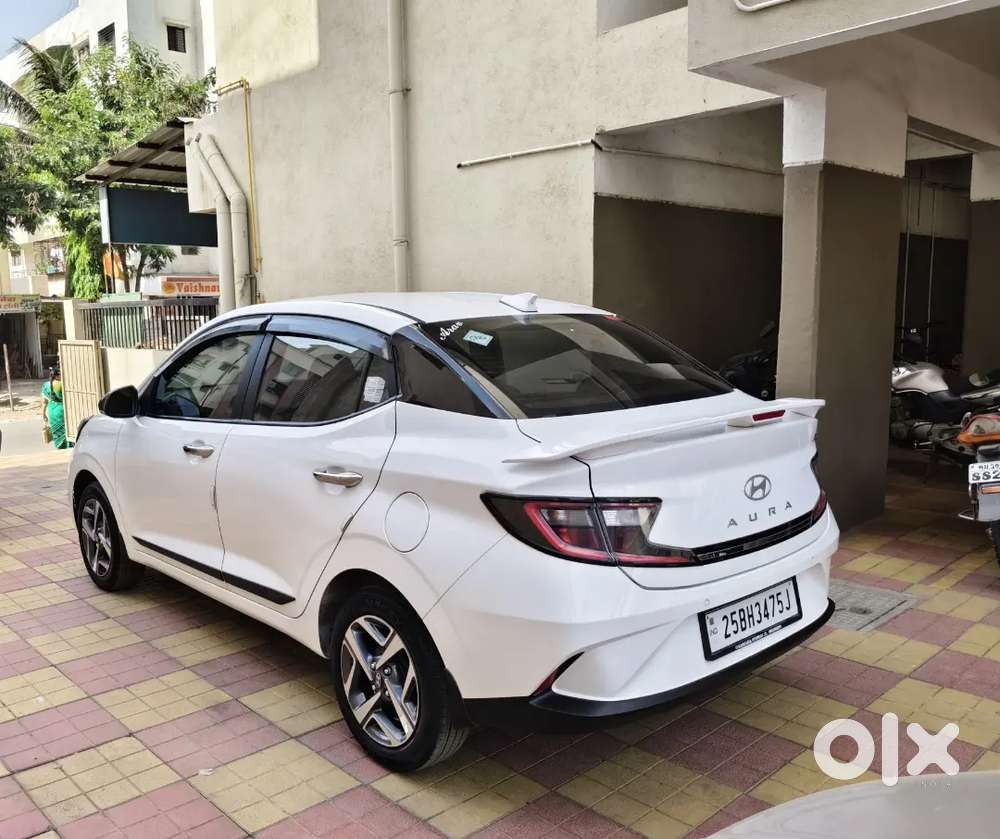 Hyundai Aura 2025 Cng & Hybrids 16000 Km Driven