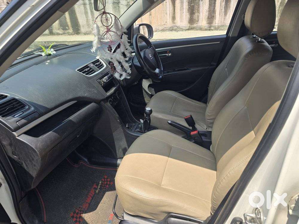 Maruti Suzuki Swift 2011-2014 Vxi, 2013, Petrol