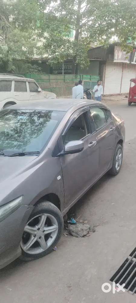 Honda City 2012 Cng & Hybrids Well Maintained