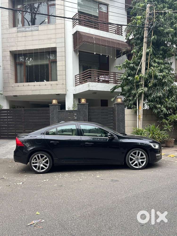 2018 Volvo S60 D4 Momentum