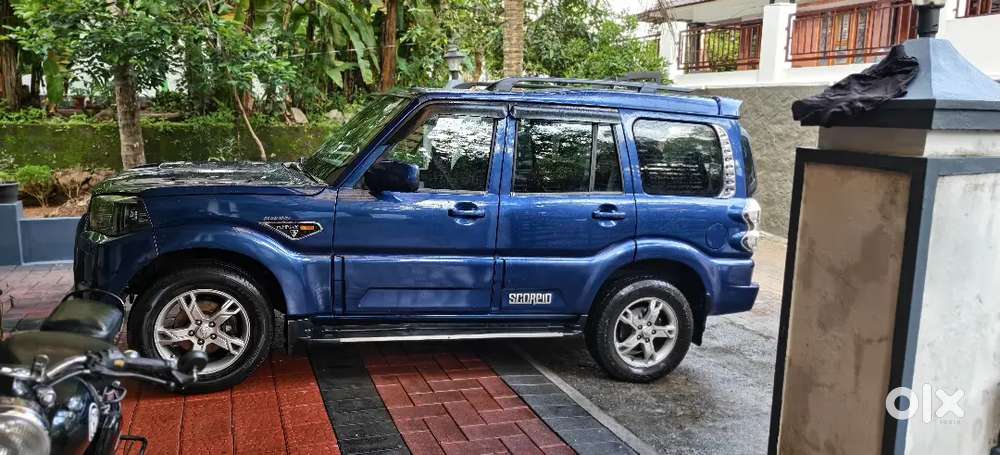 Mahindra Scorpio S10 11/2015 Diesel Well Maintained