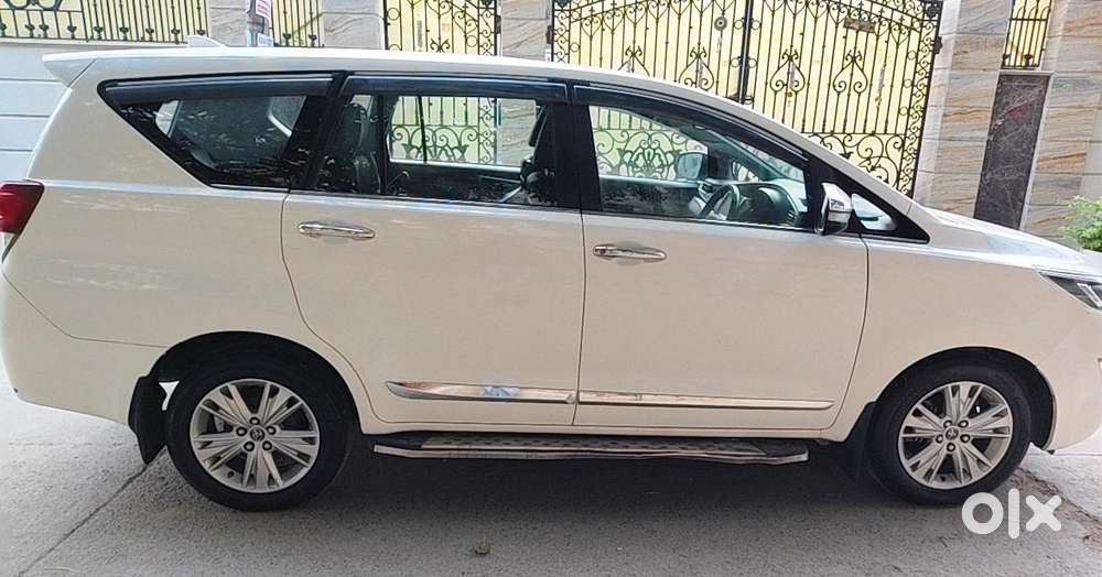 Toyota Innova Crysta 2.4 Z 7 Str, 2018, Diesel