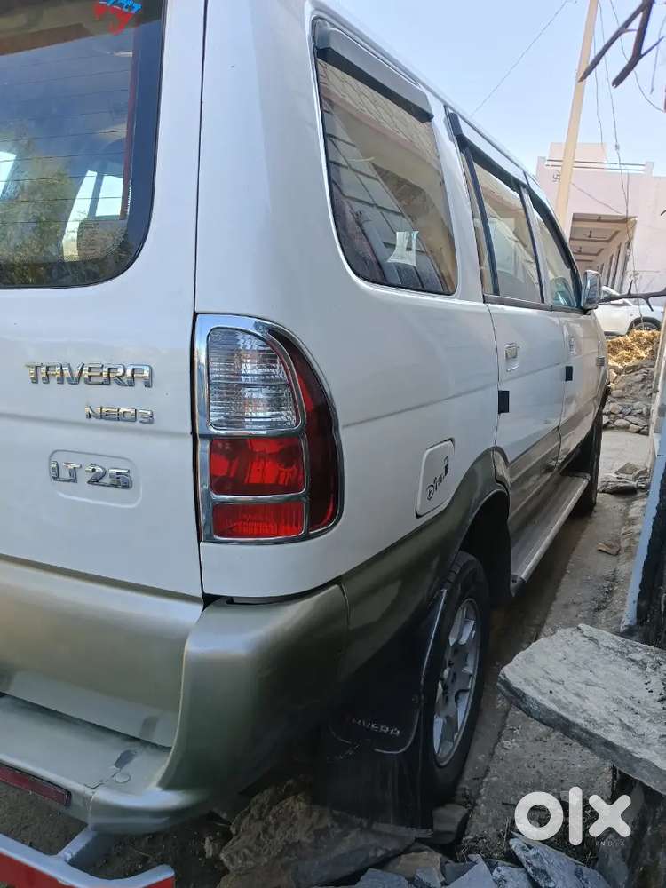 Chevrolet Tavera Neo 2016 डीज़ल