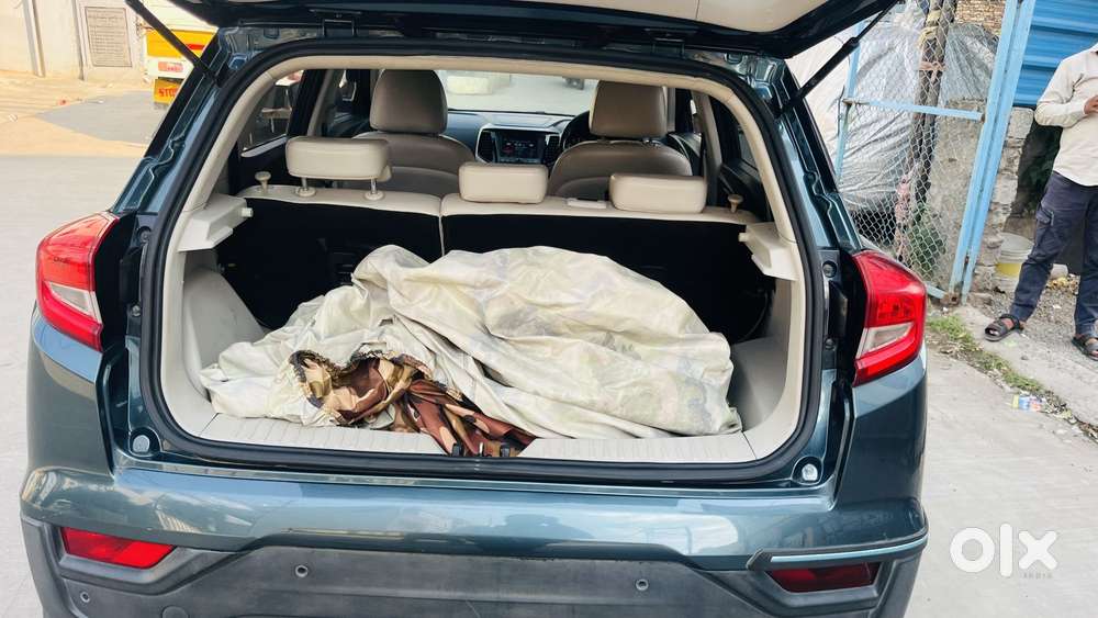 Mahindra Xuv300 W8 Option, 2020, Petrol