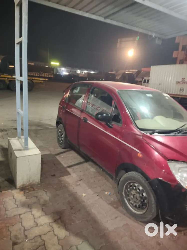 Gadi Bechna Hai