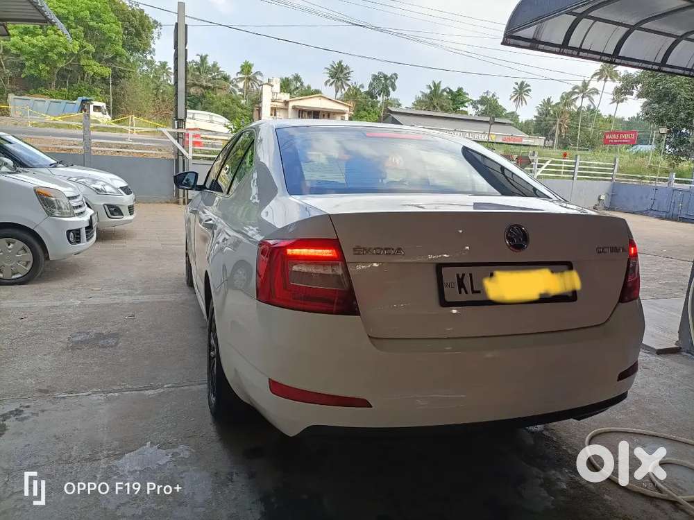 Skoda Octavia Elegance 2015 Automatic Diesel
