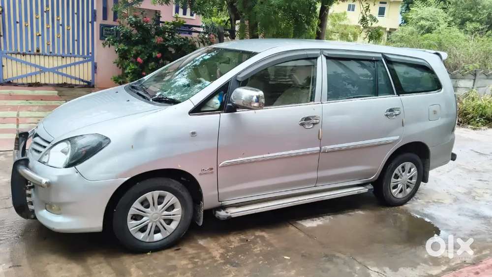 Toyota Innova 2.5 Vx 2011