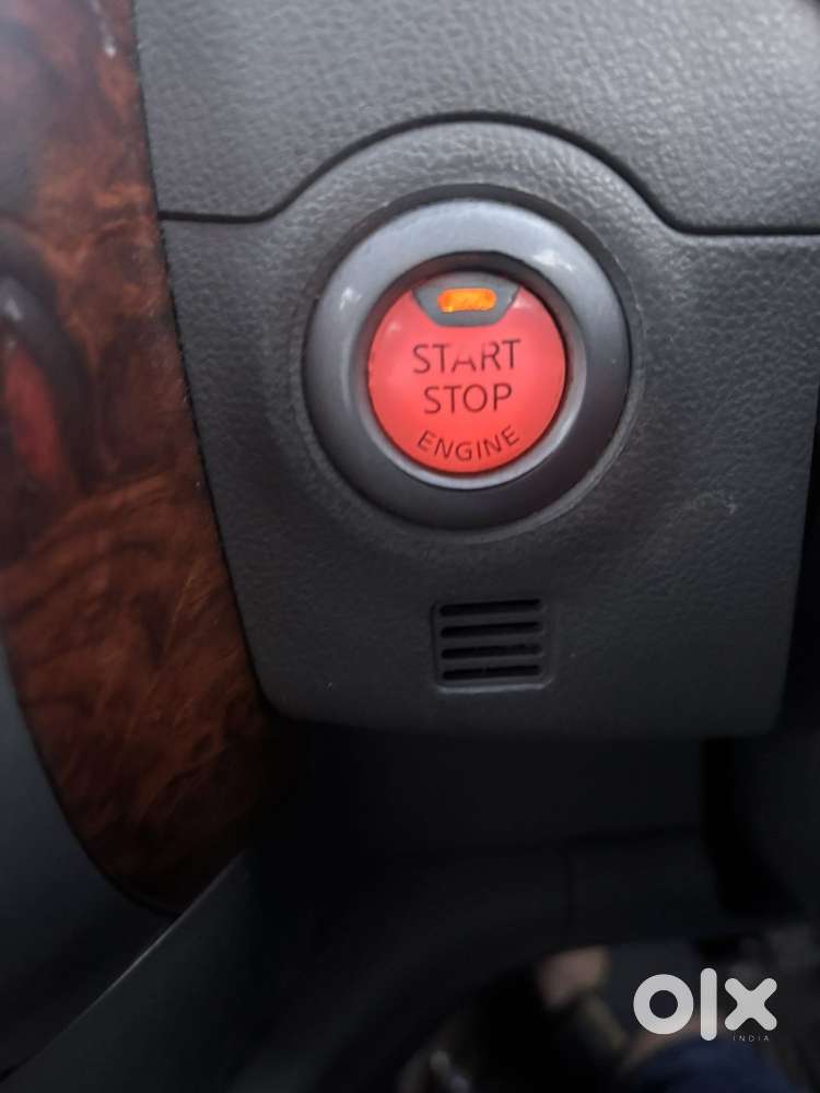 Nissan Sunny Xv Special Edition, 2013, Petrol