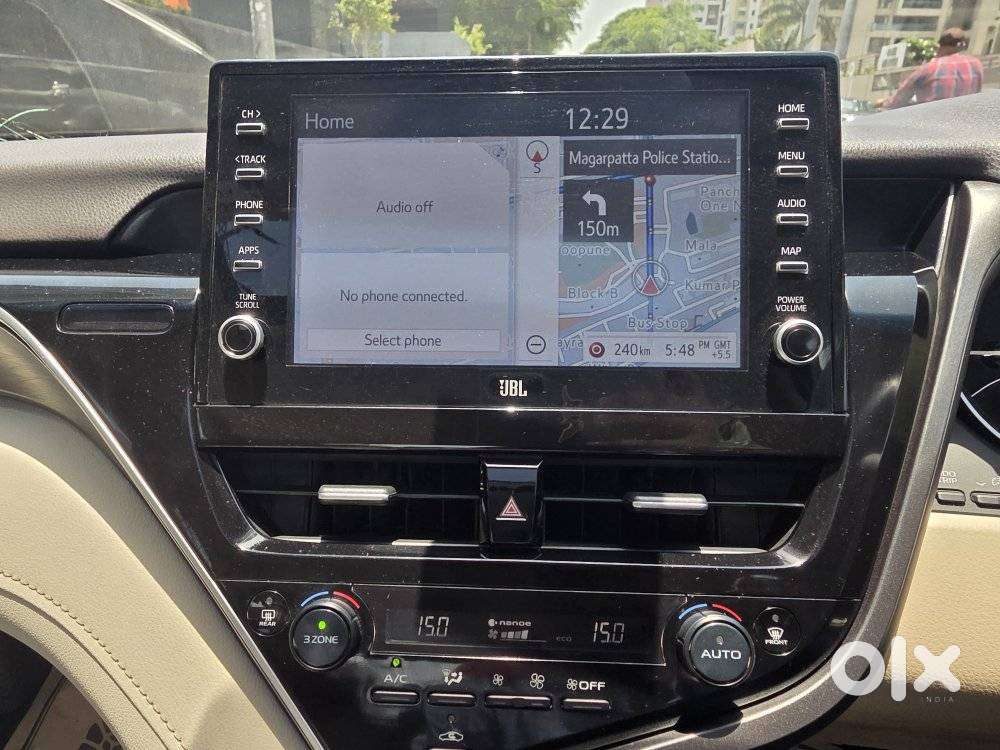 Toyota Camry Hybrid, 2024, Petrol