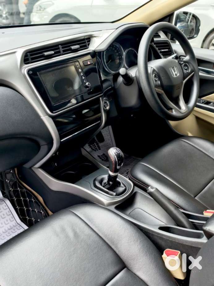 Honda City I-vtec V, 2018, Petrol