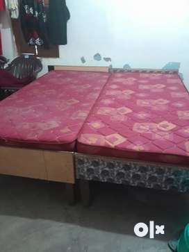 Second hand mattress deals olx