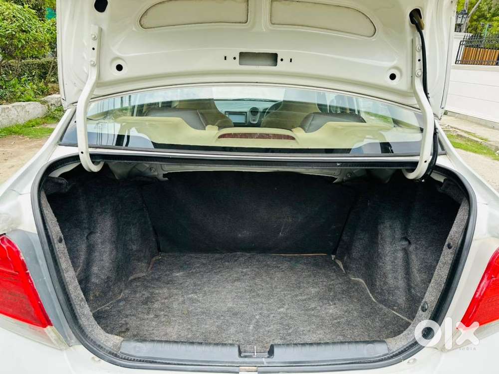 Honda Amaze 2015 July Petrol Well Maintained