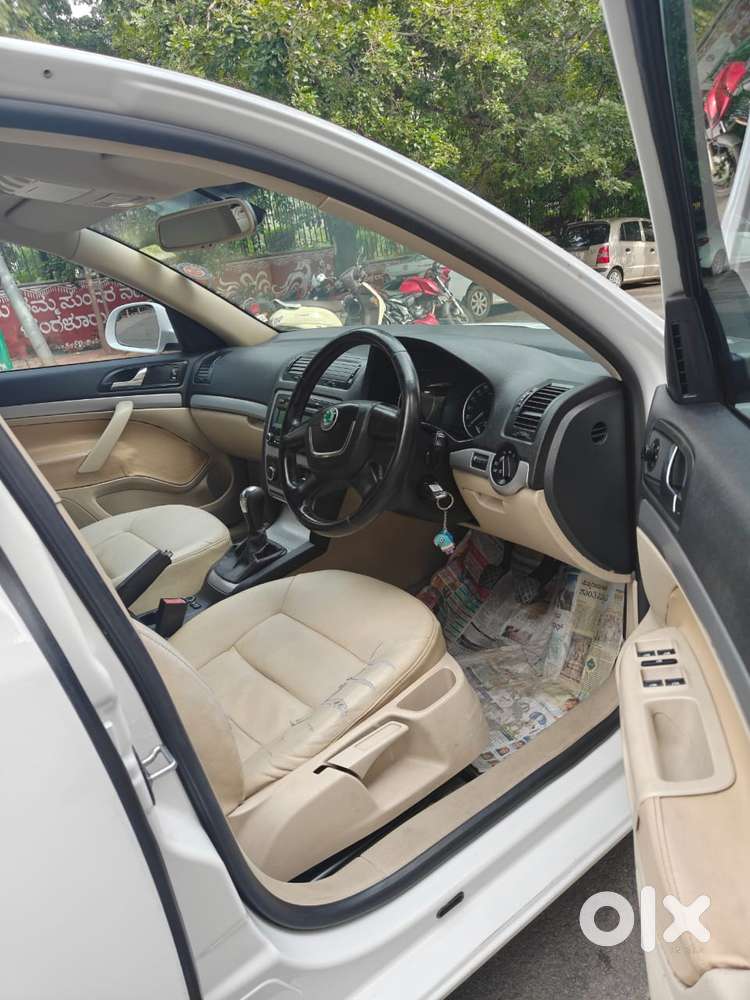 Skoda Laura Elegance 1.9 Tdi Mt, 2010, Diesel