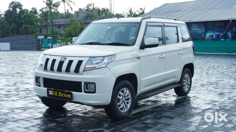 Mahindra Tuv 300 T6 Plus