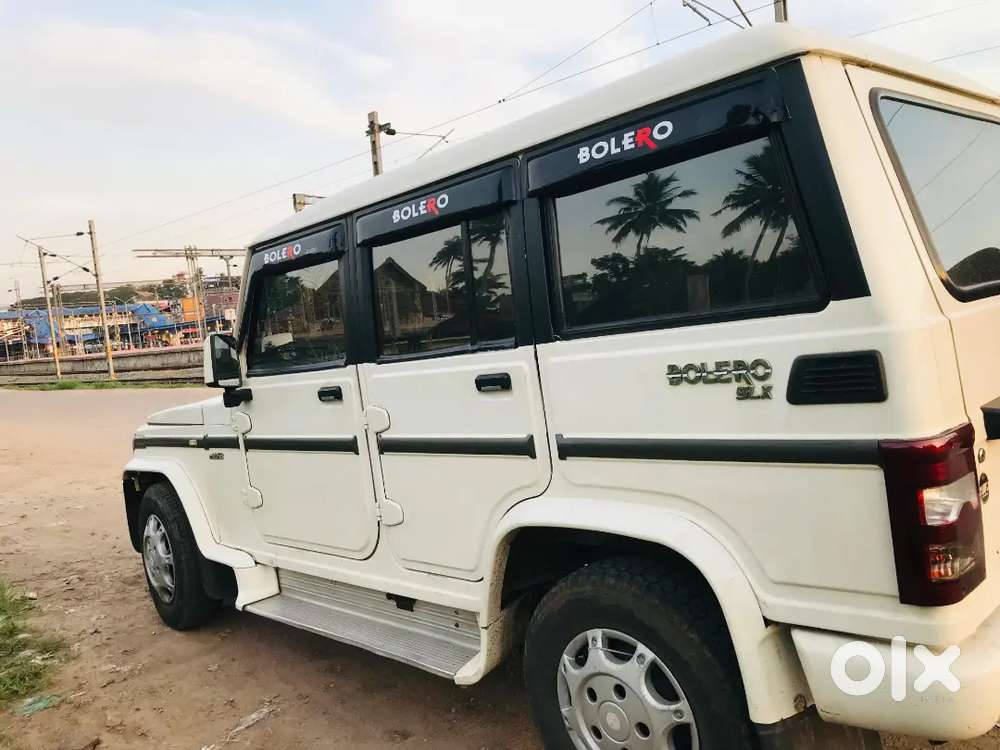 Mahindra Bolero 2012