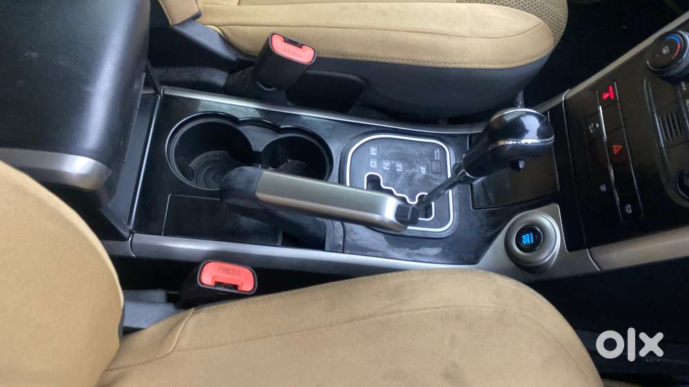 Mahindra Xuv500 W9 At 1.99, 2018, Diesel