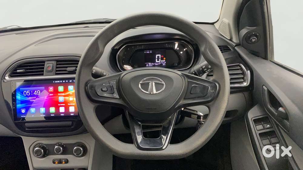 Tata Tiago 1.2 Revotron Xt Option, 2023, Petrol