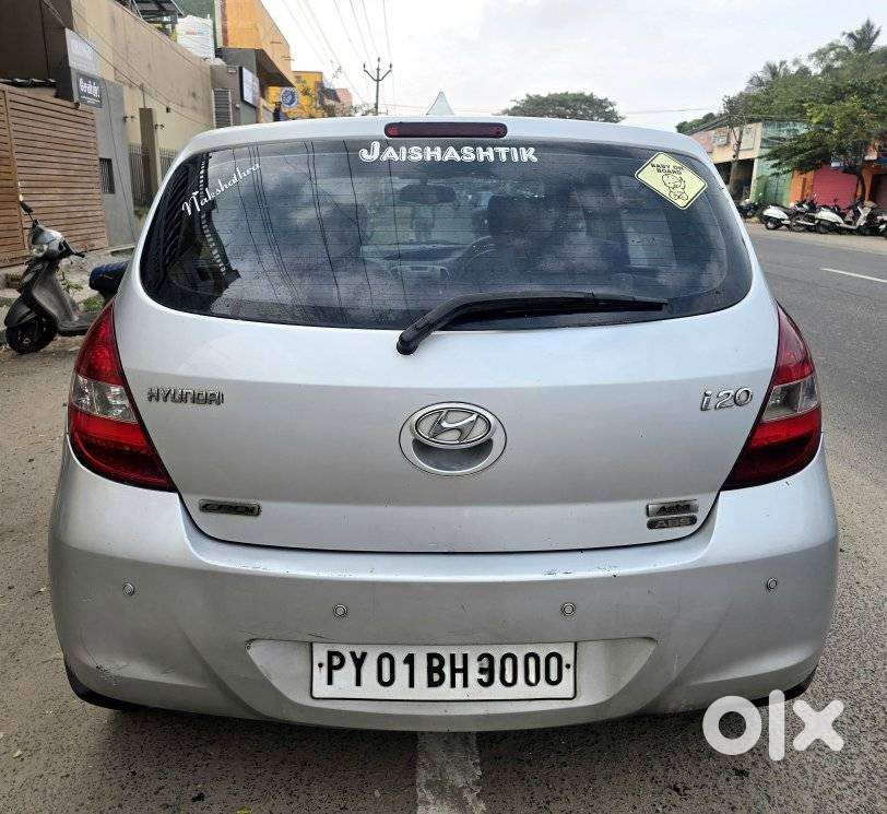 Hyundai I20 Asta 1.4 Crdi With Avn 6 Speed, 2011, Diesel