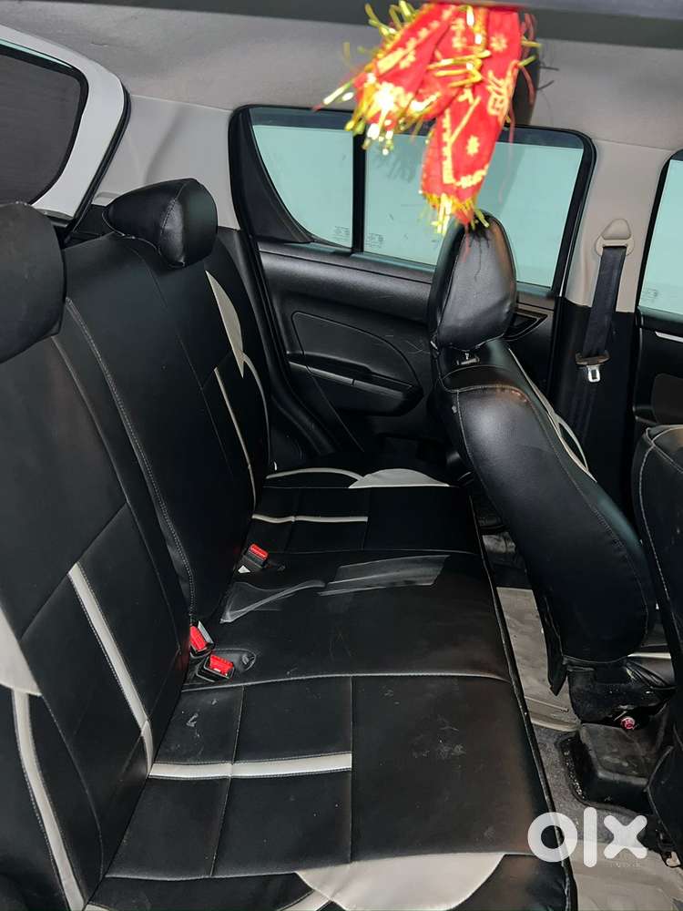Swift Dlx Petrol 2016