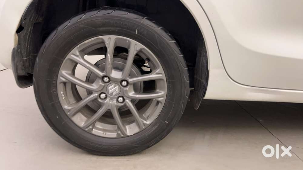 Maruti Suzuki Swift Amt Zxi, 2023, Petrol