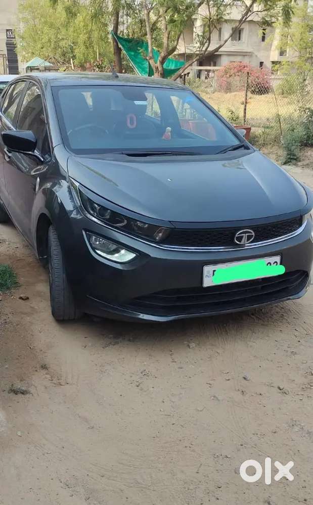 Tata Altroz Top Model With Cruize Control