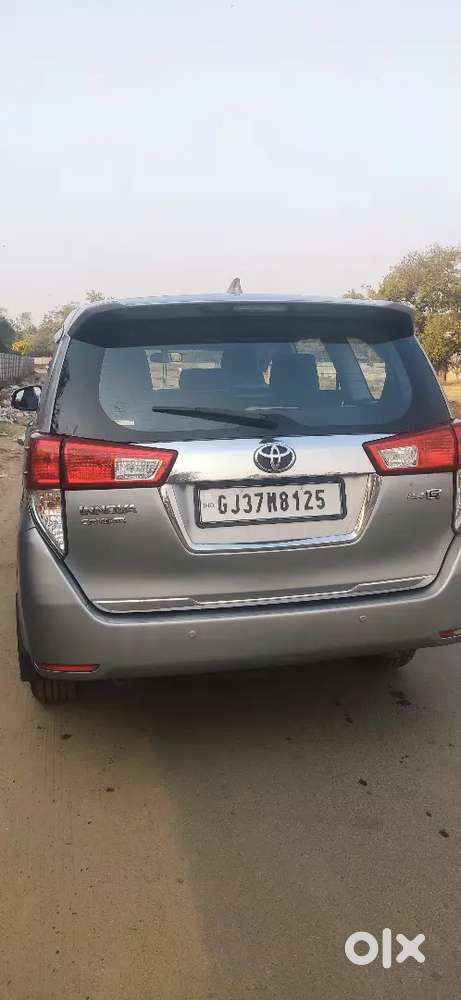 Toyota Innova Crysta 2018 Diesel Well Maintained