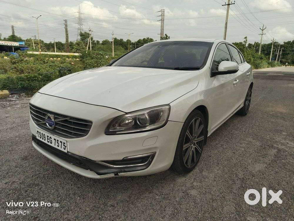 Volvo S60 D5 Inscription, 2015, Diesel