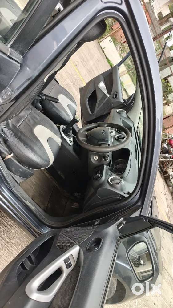 Ford Figo 1.2 Zxi 2013