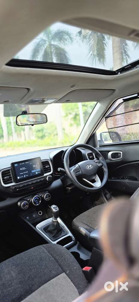 Hyundai Venue Diesel Manual 2020