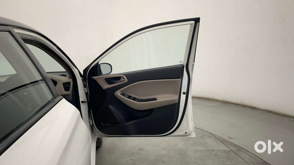 Hyundai Elite I20 Asta (o) 1.2 Mt, 2017, Petrol
