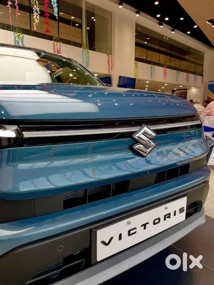Maruti Suzuki Victoris Zxi +