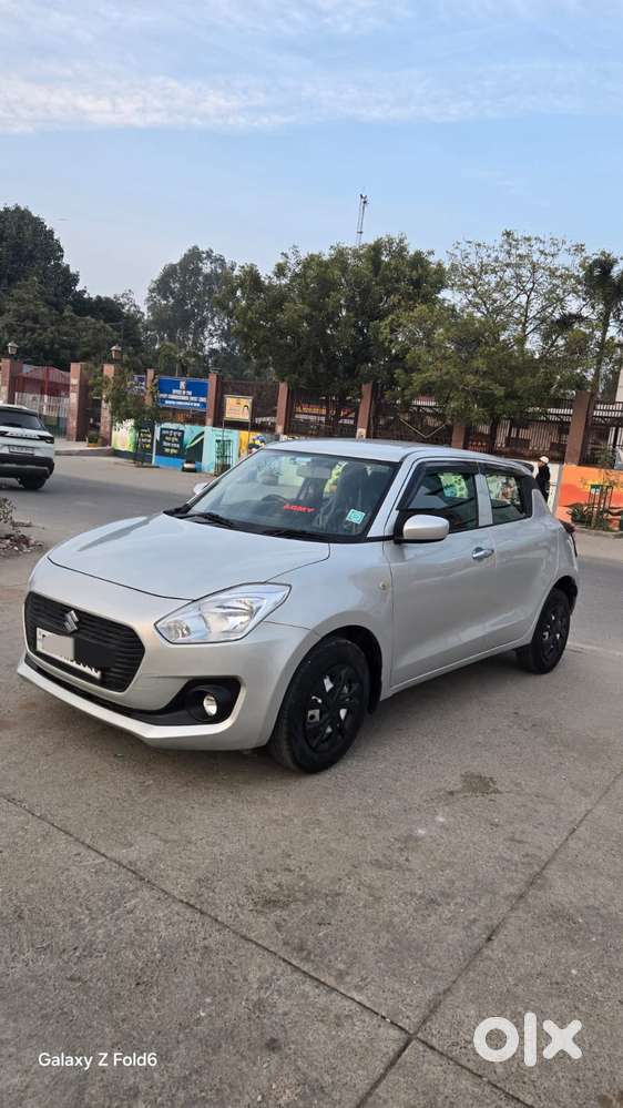 Maruti Suzuki Swift Lxi Optional-o, 2019, Petrol