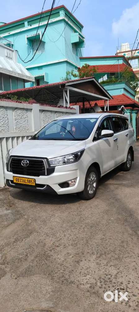 Toyota Innova Crysta 2024