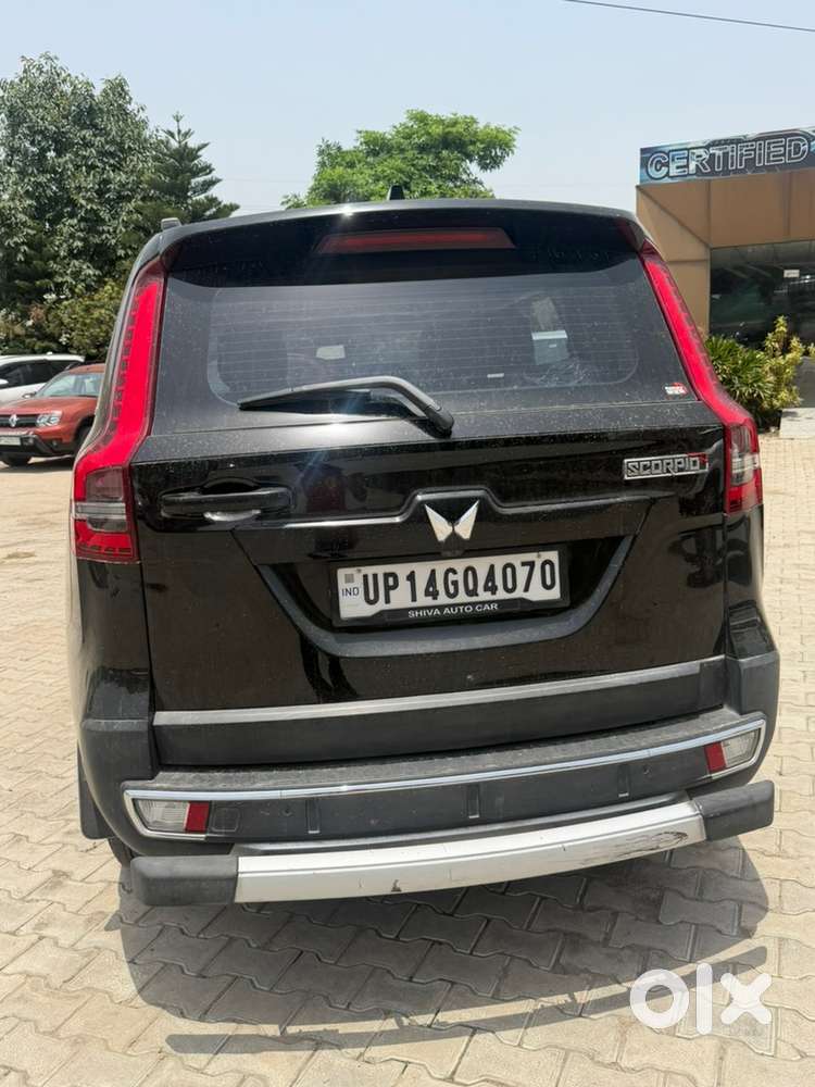 Mahindra Scorpio N Z8 Select Diesel 2025