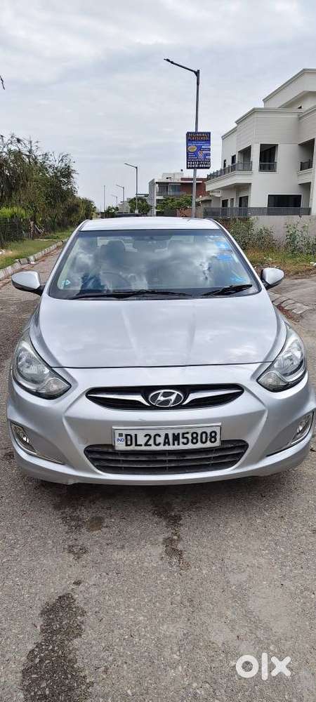 Hyundai Verna 1.6 Sx (o) Vtvt, 2011, Petrol