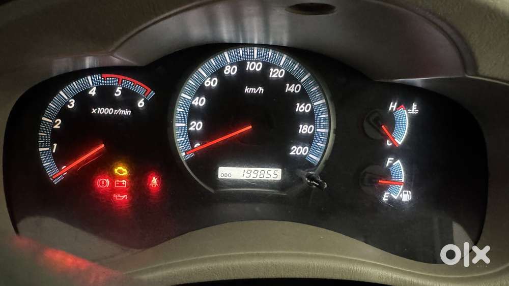 Toyota Innova 2.5 Ev Diesel Ms 7 Str Bsiii, 2012, Diesel