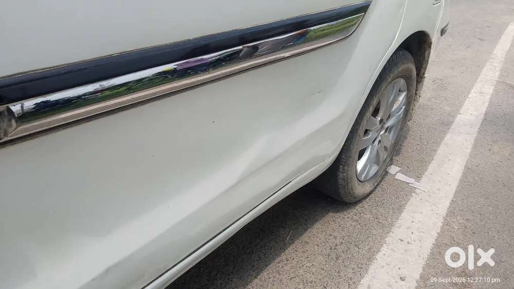 Maruti Suzuki Ertiga 2017 Diesel Fourth-hand