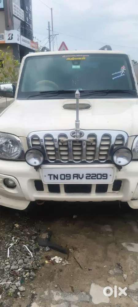 Mahindra Scorpio 2007 Diesel 150000 Km Driven