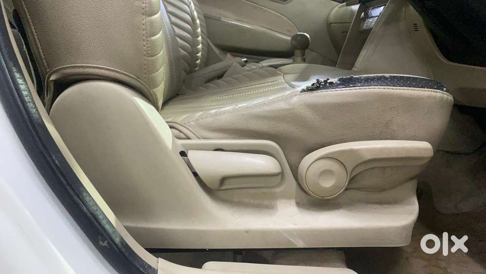 Maruti Suzuki Swift Dzire Zxi 1.2, 2017, Petrol