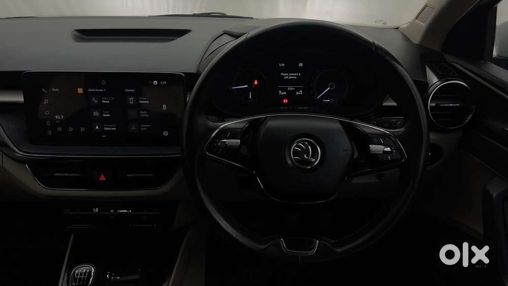 Skoda Slavia Ambition 1.0l Tsi Mt, 2022, Petrol